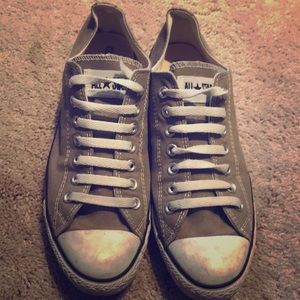 Converse dark gray size 8.5 men’s/10.5 women’s